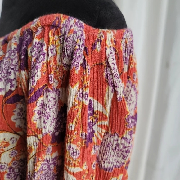 Women's Miss Me Beige Floral Boho Relaxed Cropped Top Open Shoulder Viscose XS - Picture 6 of 12